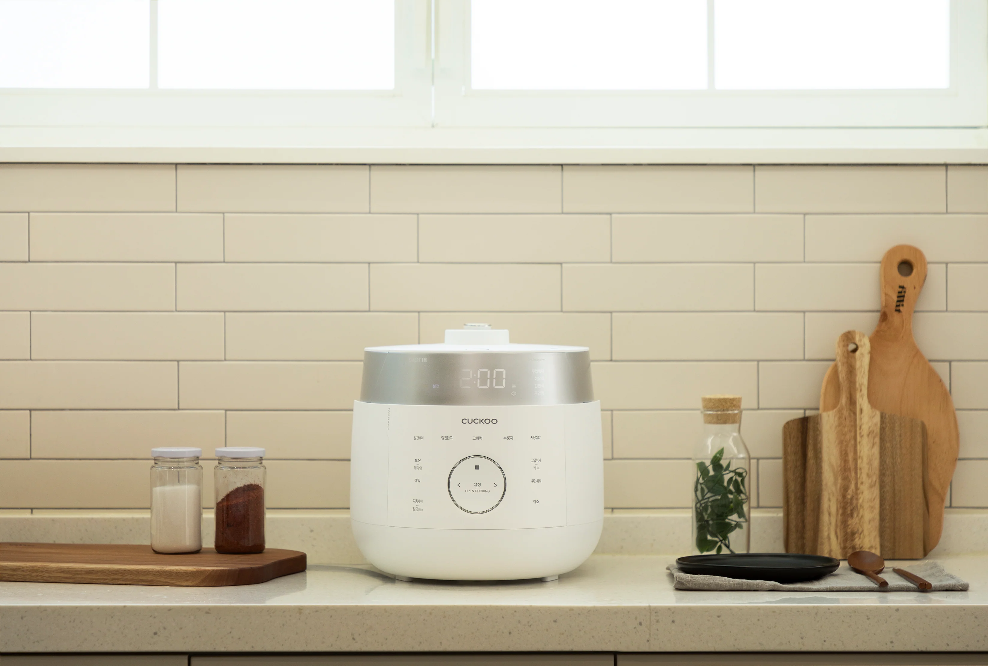 CUCKOO 6-Cup IH Twin Pressure Rice Cooker (CRP-LHTR0609F) - Image 3