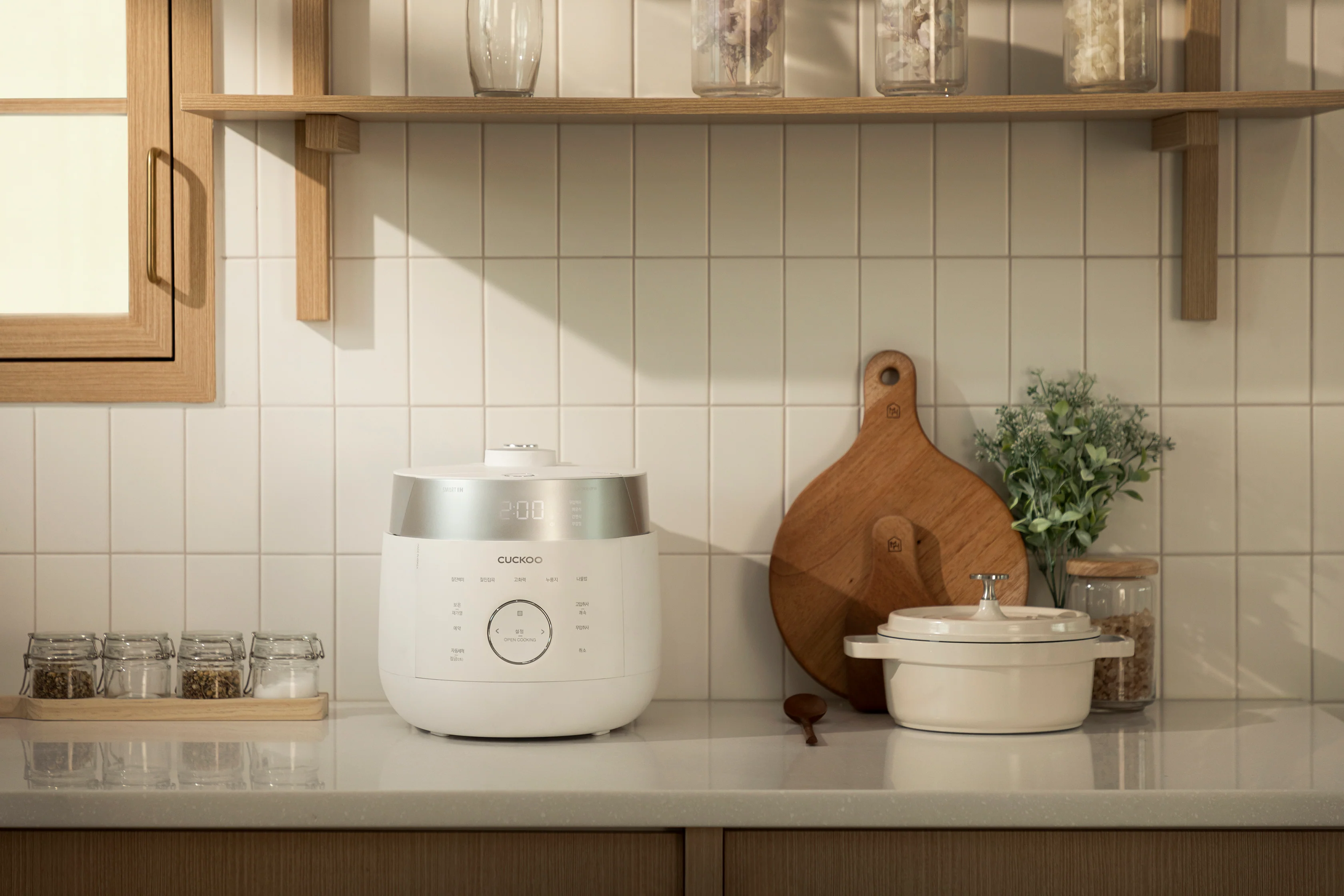 CUCKOO 6-Cup IH Twin Pressure Rice Cooker (CRP-LHTR0609F) - Image 4