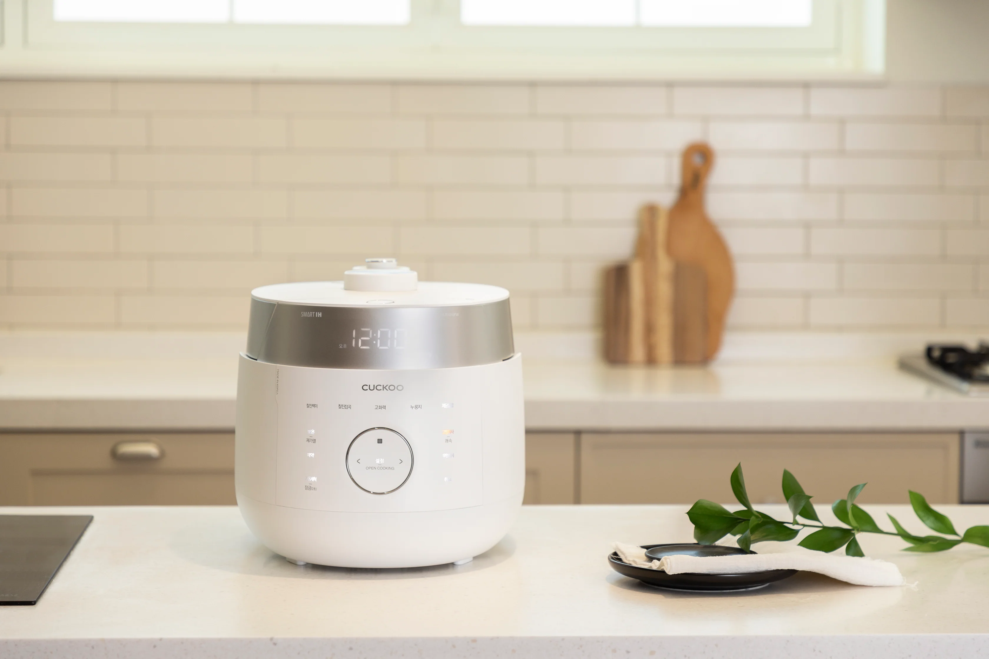 CUCKOO 10-Cup IH Twin Pressure Rice Cooker (CRP-LHTR1009F) - Image 5